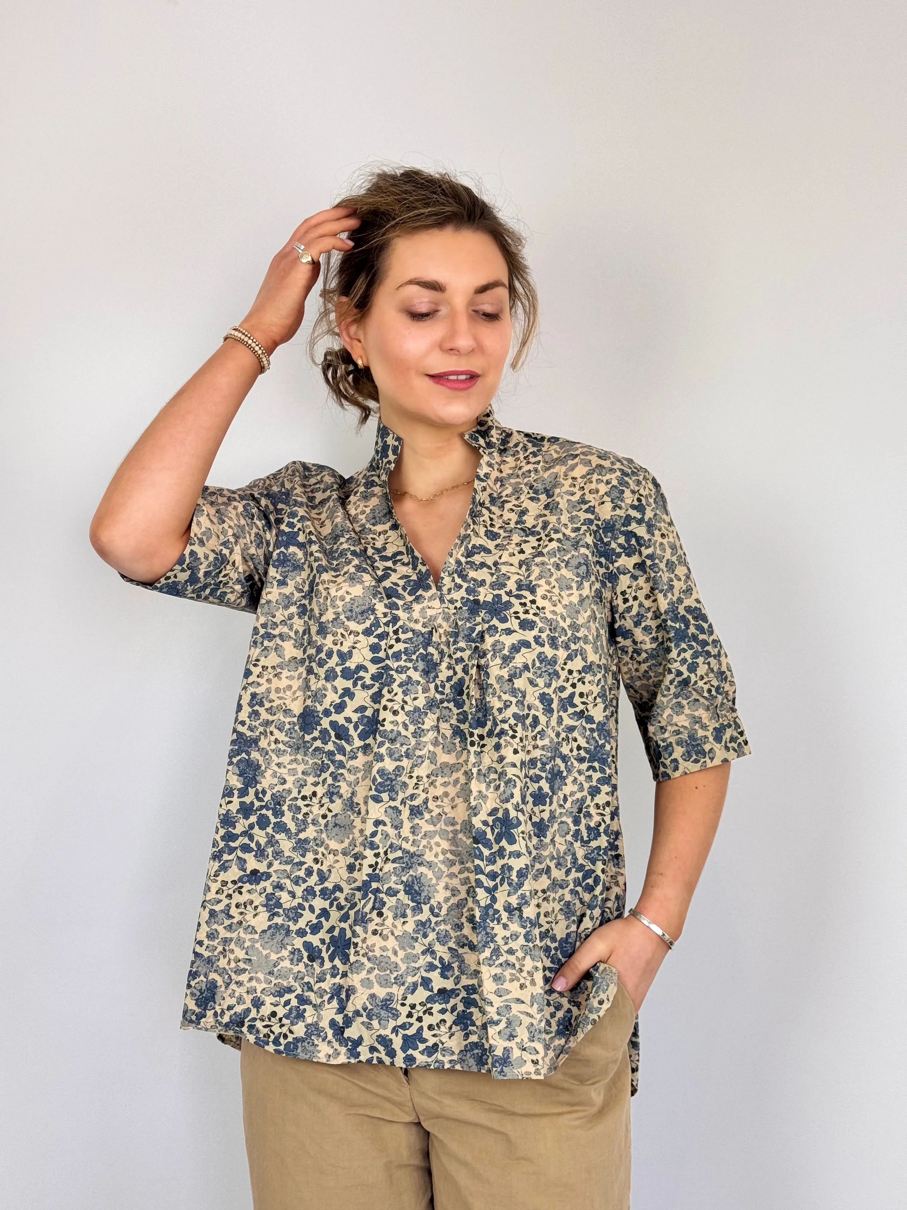 Bergfabel Vera Shirt Flower