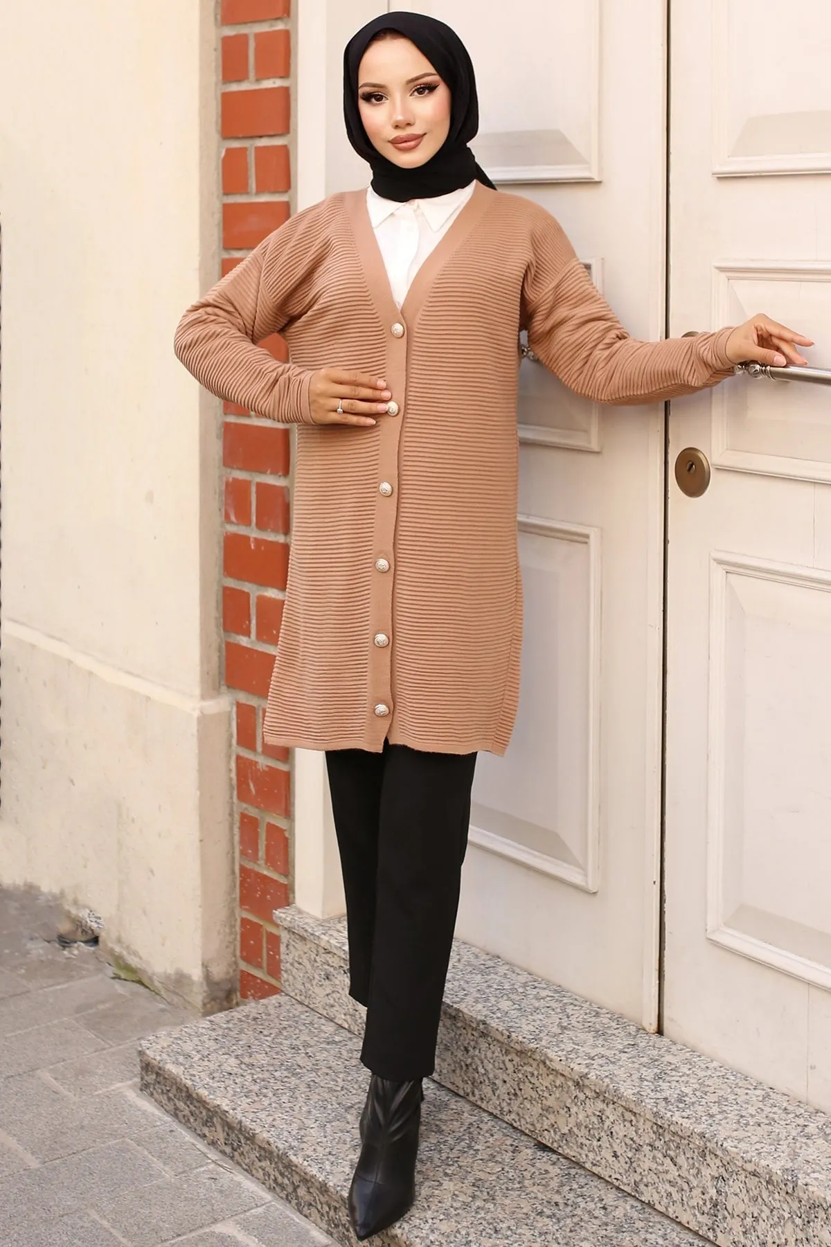 BNG Women Button Detailed Ribbed Cardigan Mink - Clermont