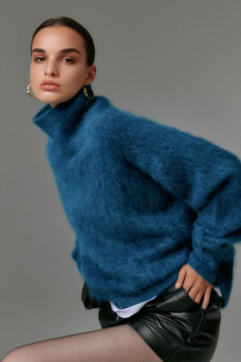 Chunky Brushed Cashmere Turtleneck Pullover Sweater