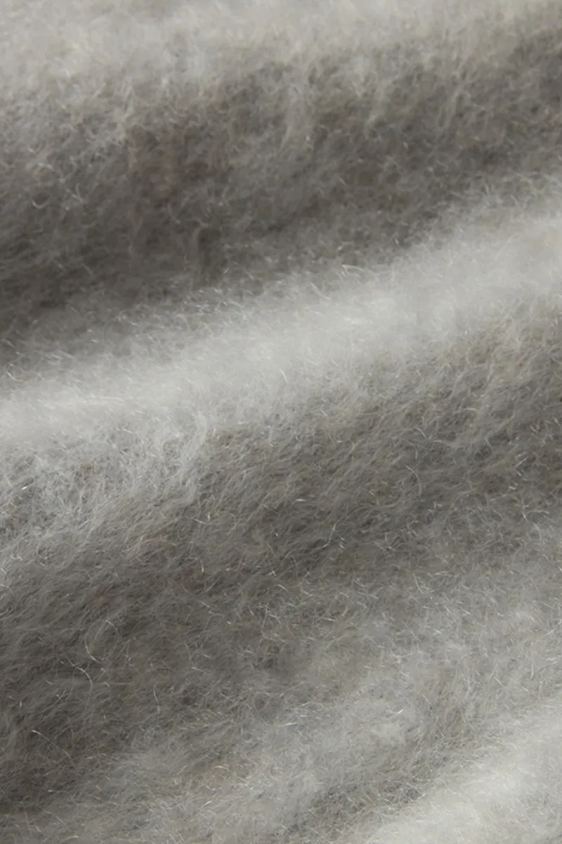 Chunky Brushed Cashmere Turtleneck Pullover Sweater