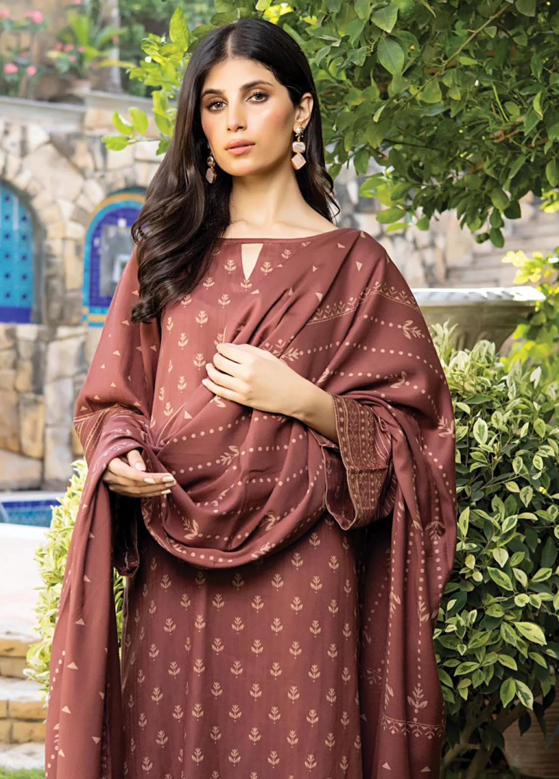 D#1015A LSM Lakhany Cashmi Vool Printed Collection 1122 V-2