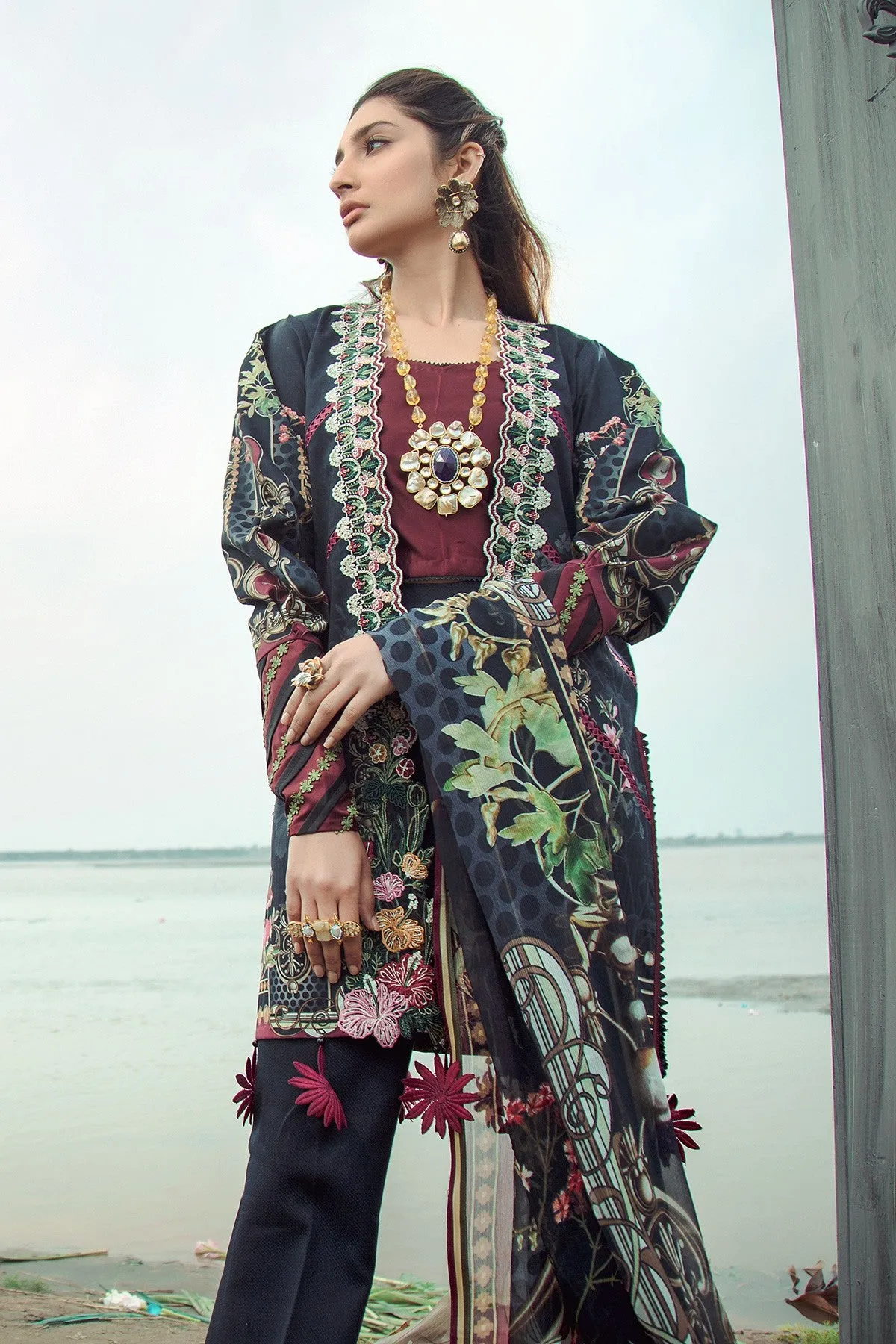 Firdous Grandeur Luxury Lawn Collection 2020 – LL-19525