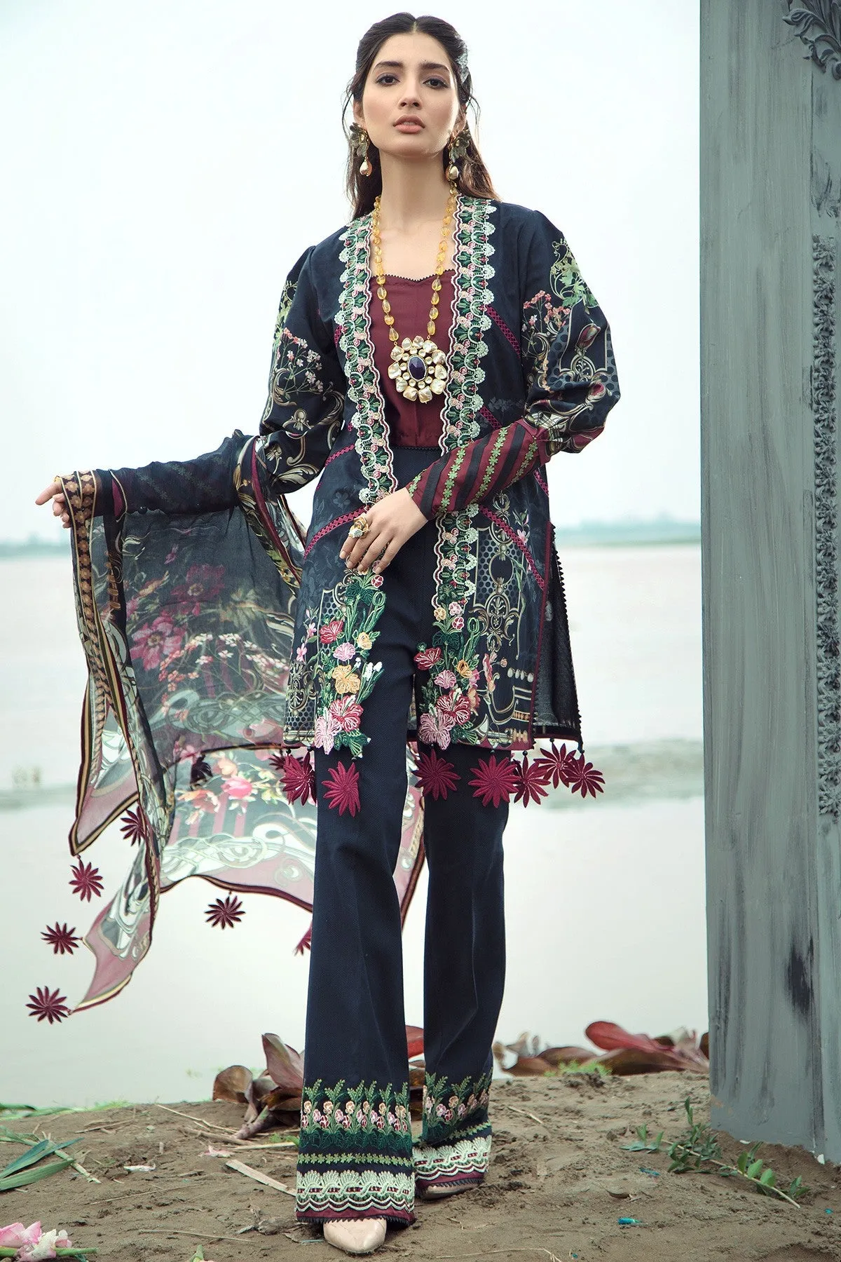 Firdous Grandeur Luxury Lawn Collection 2020 – LL-19525