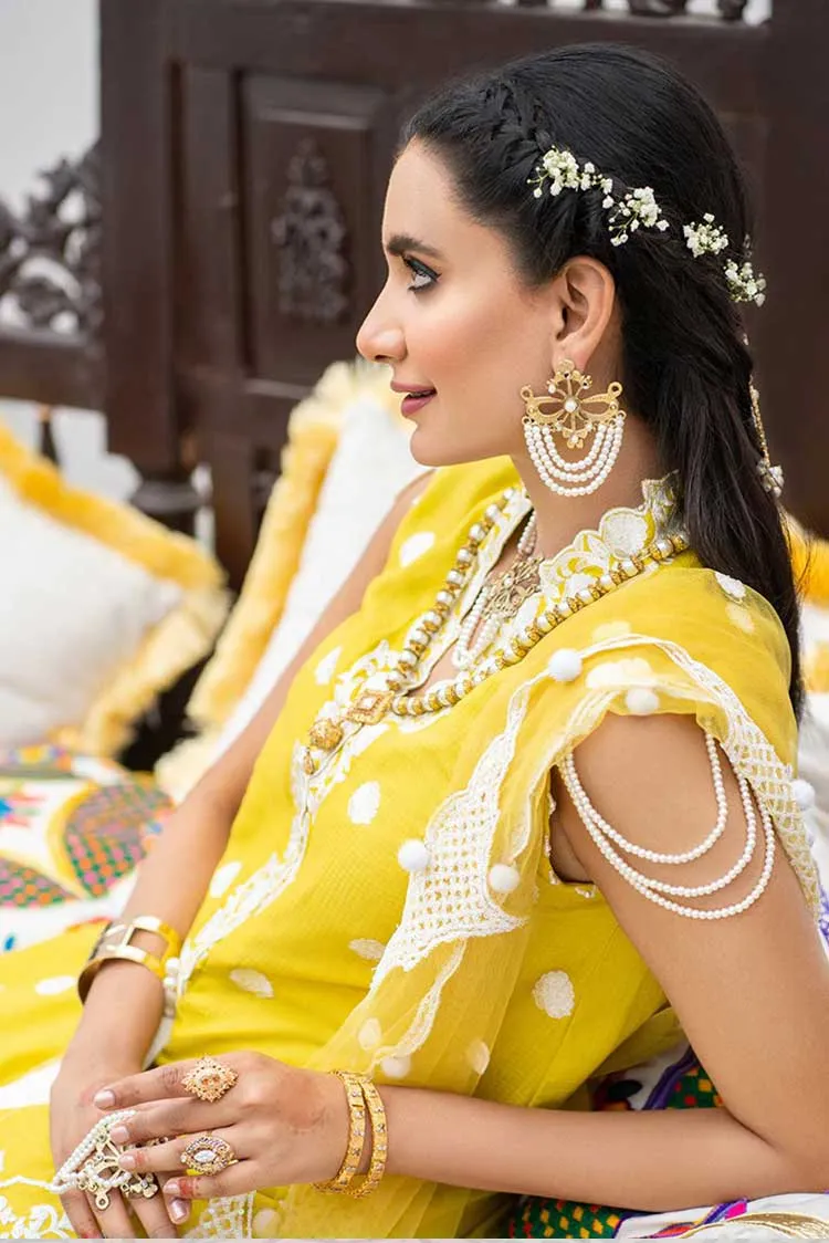 Hem Stitch HV 06 Amaya Virsa Festive Eid Collection 2022