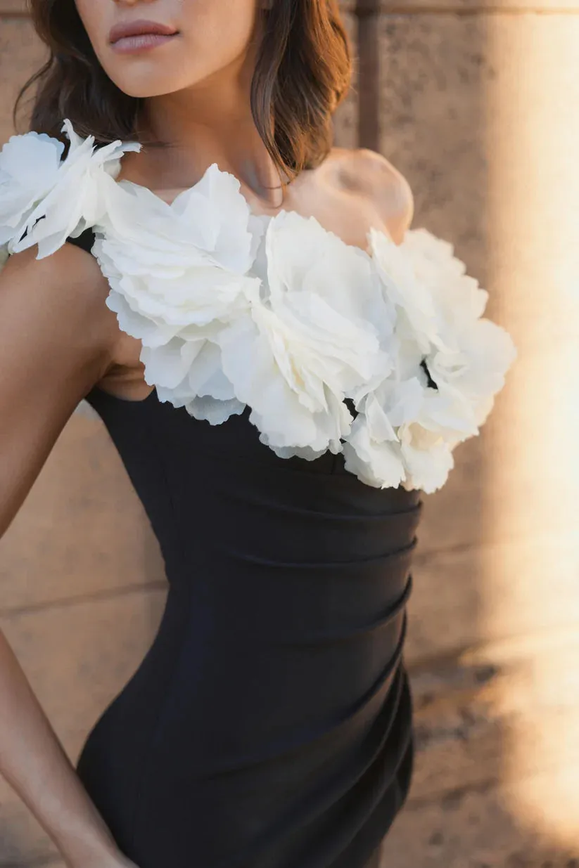 Jersey Gown With 3D Flower Off The Shoulder Detail Black/Cream - MAC DUGGAL