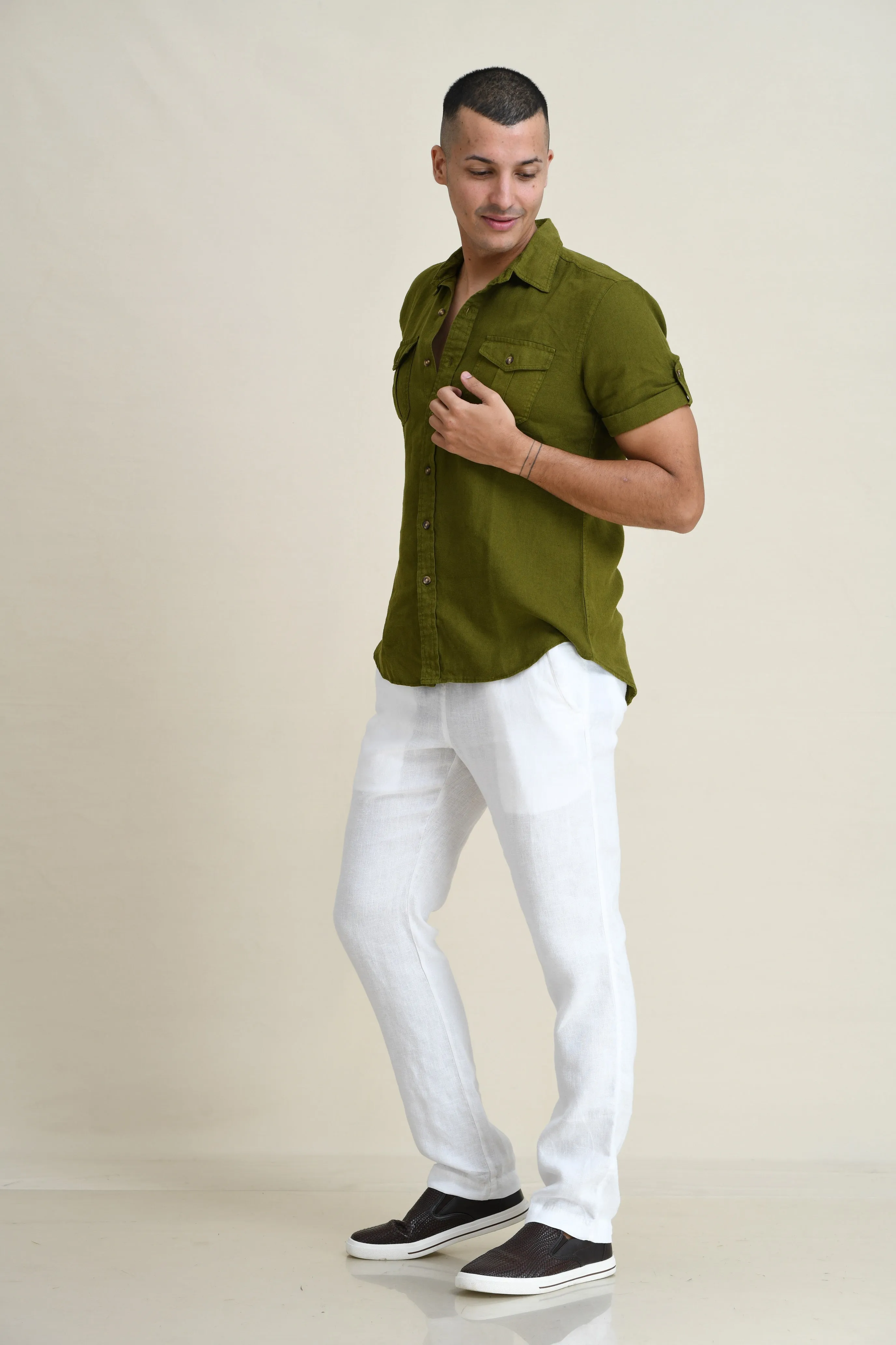 LINEN DUEL-POCKET ROLL-UP SHORT SLEEVED SHIRT