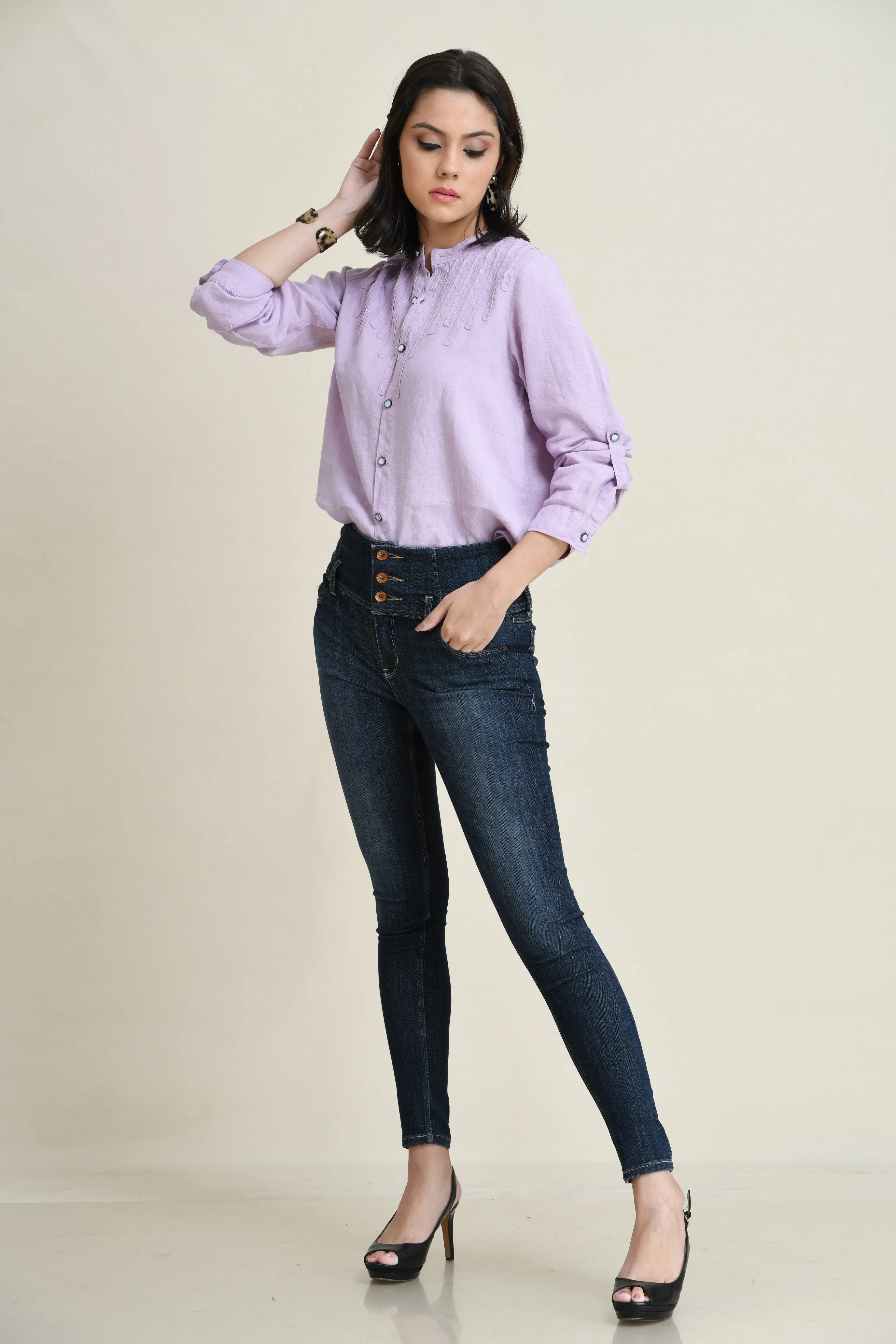 LINEN TIE-FRONT SHIRT WITH DECORATIVE SELF-FABRIC LACE DETAIL