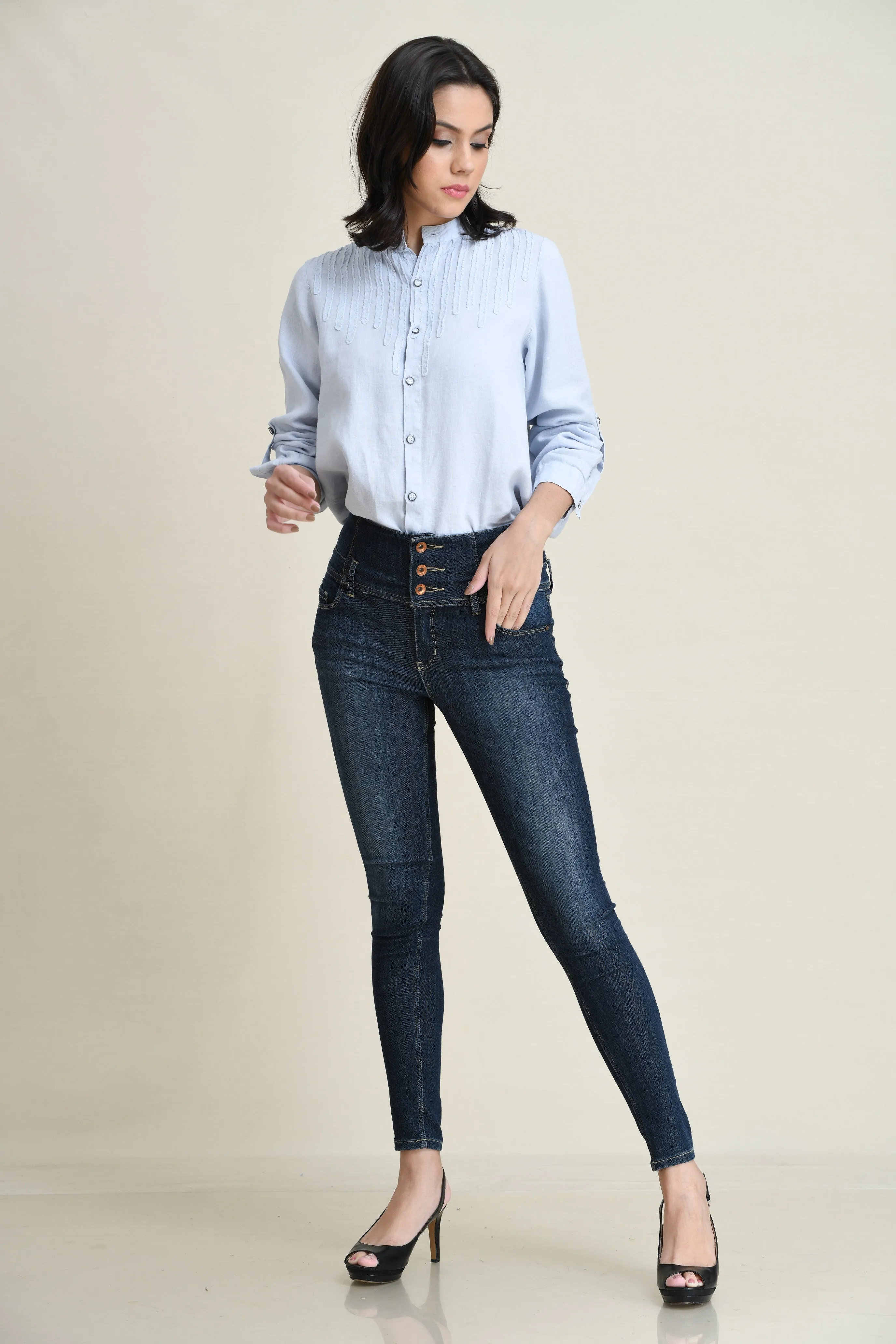 LINEN TIE-FRONT SHIRT WITH DECORATIVE SELF-FABRIC LACE DETAIL