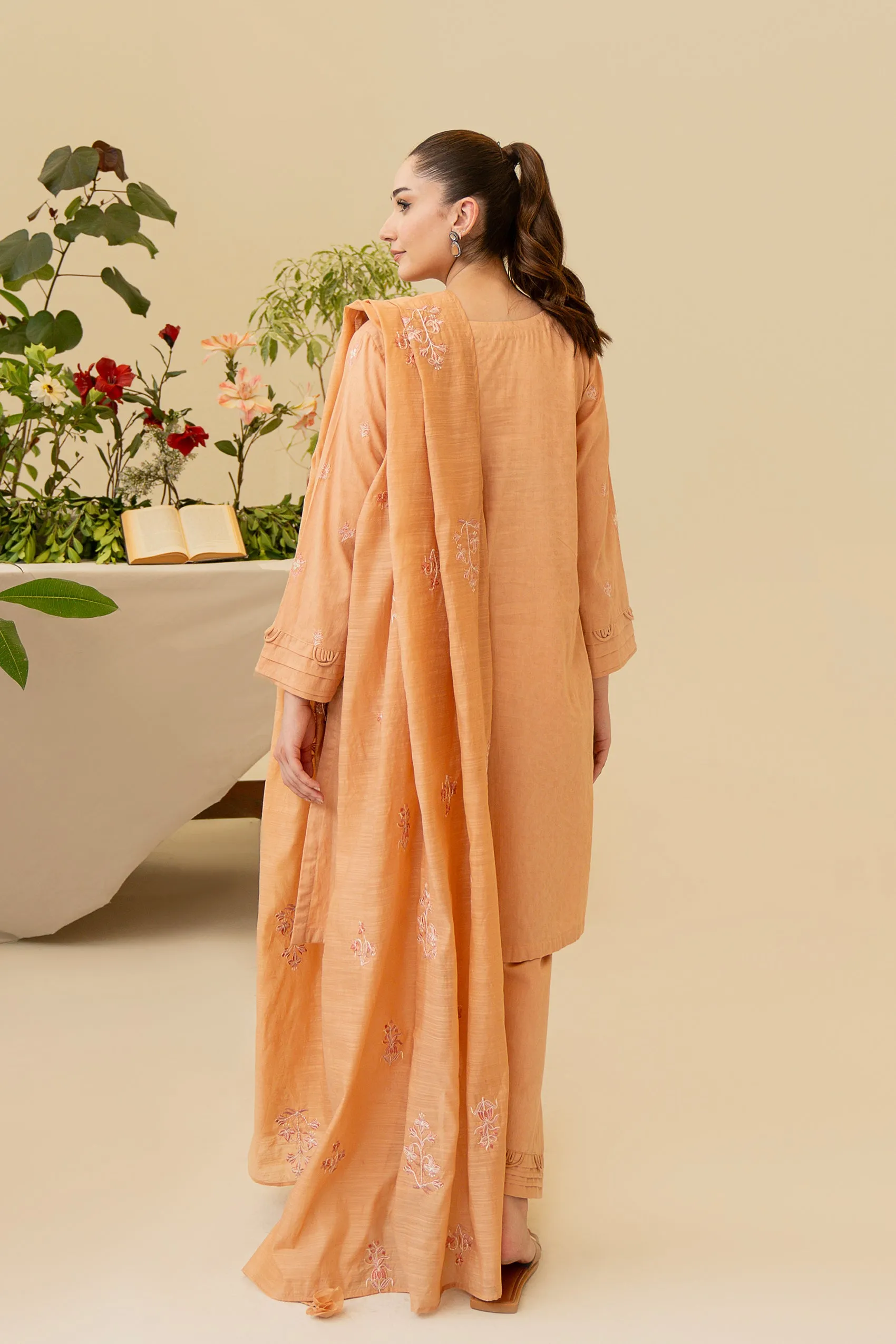 Mahrosh KE-00850 (3PC)