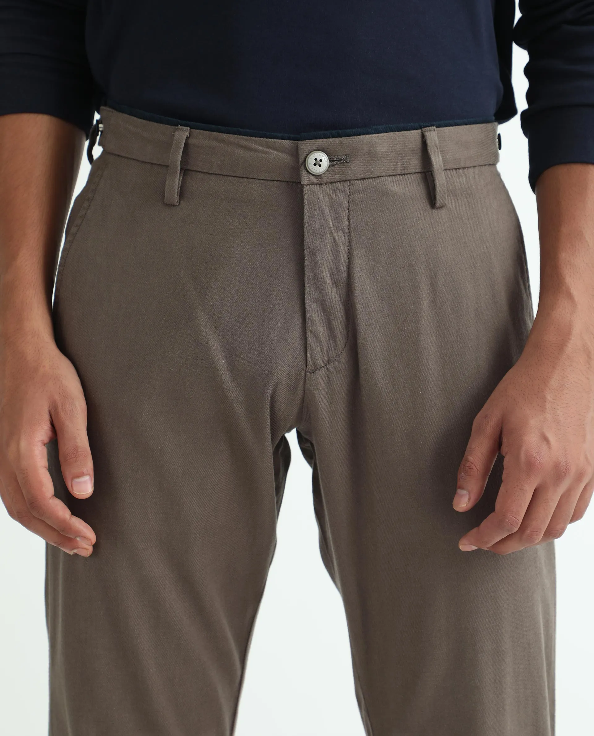 Rare Rabbit Men's Cellular Brown Solid Mid-Rise Regular Fit Twill Trouser