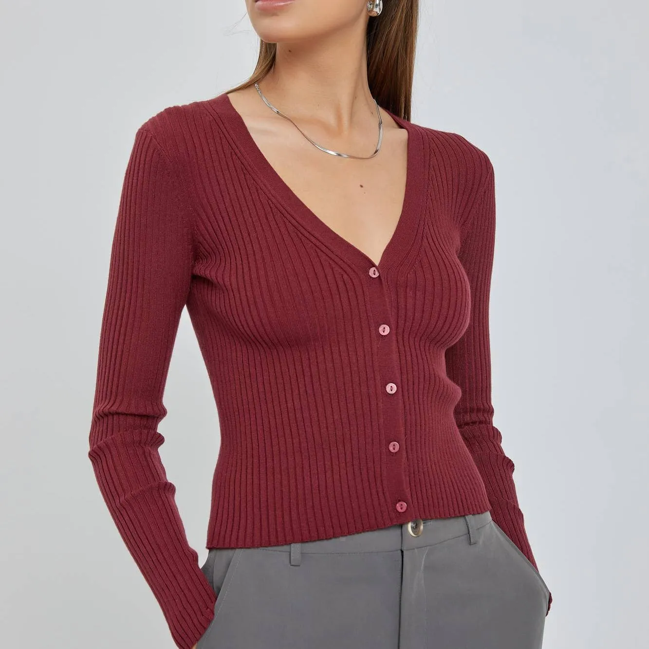 Ribbed V-Neck Slim Cardigan