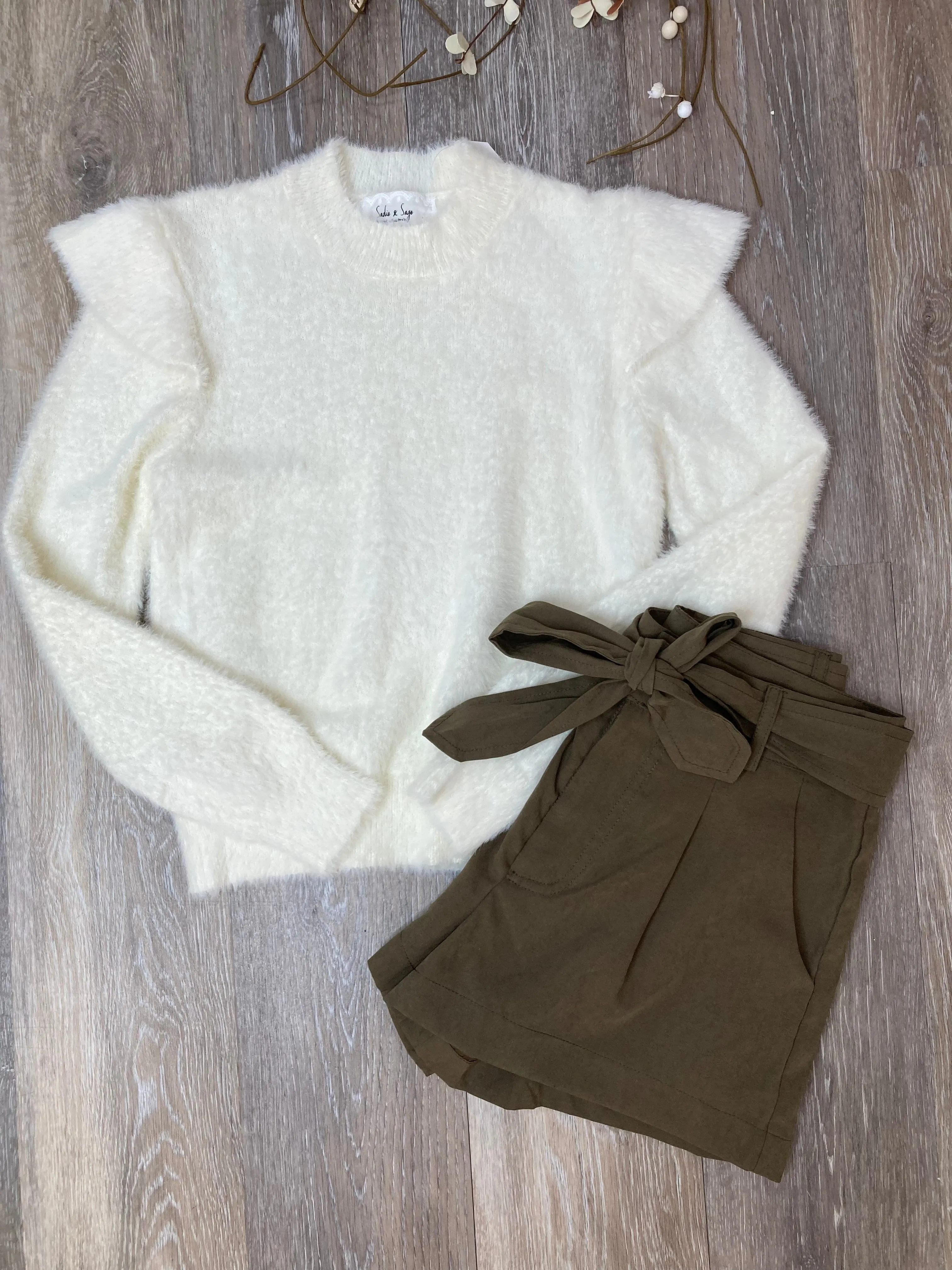 SAD TWEEN WILLOW BELTED SHORTS
