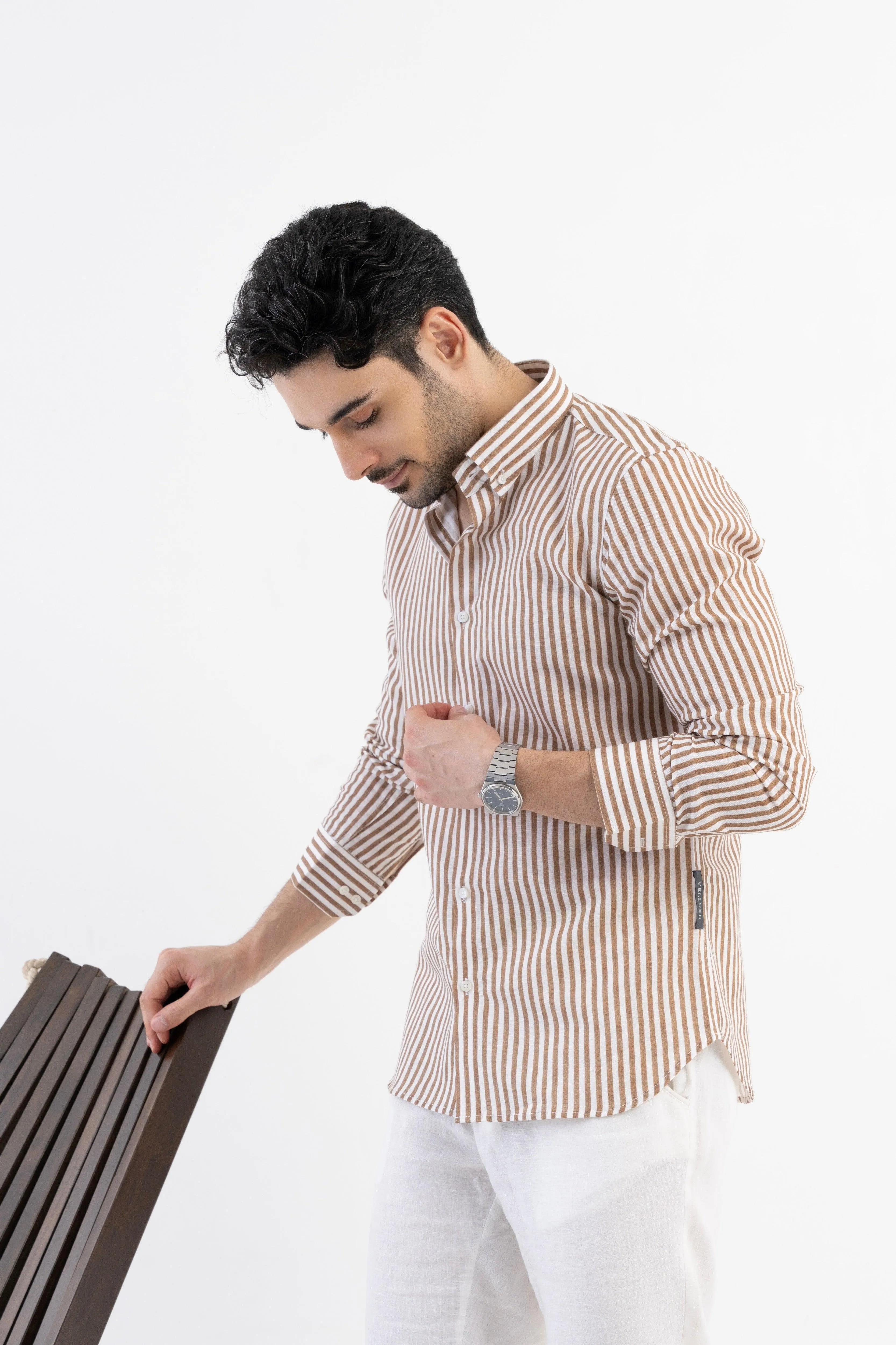 The Monaco Linen Striped Shirt in Pecan Brown