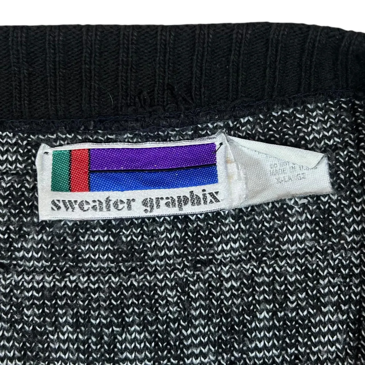 Vintage 90's SWEATER GRAPHIX Made In USA Patterned Acrylic Knit Button Cardigan Sweater